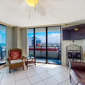 Living - Unit #504 Daytona Beach
