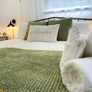  Holiday home 4 Bedrooms Chic House In South 5 Min From Bay